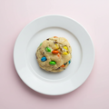 Galleta M&M:         Deliciosa galleta de vainilla con chispas de chocolate semiamargo y M&amp;M´s.